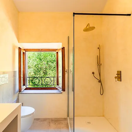 Luxury Tre Querce W View - Private E Relaxing Location Under Stars Villa *
