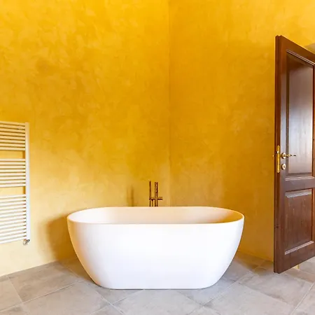 Luxury Tre Querce W View - Private E Relaxing Location Under Stars *